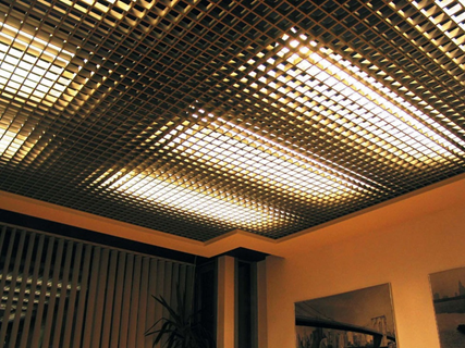 Алюминиевые подвесные потолки – виды, преимущества