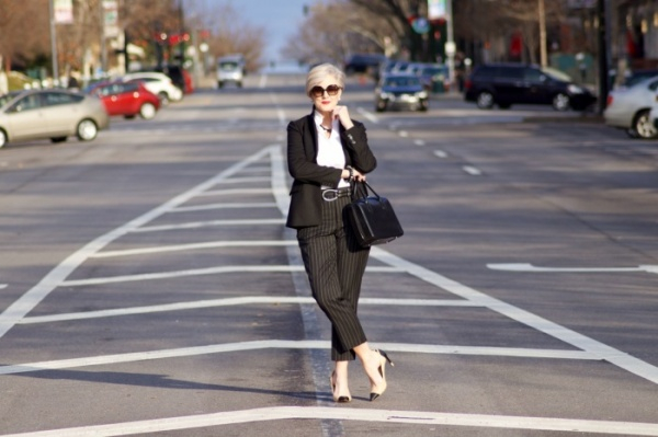 Как одеваться женщинам после 50, чтобы не выглядеть еще старше