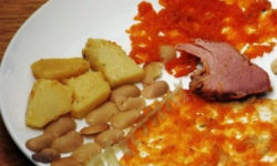 Свинина, запеченная с картошкой и тыквой в духовке — рецепт приготовления